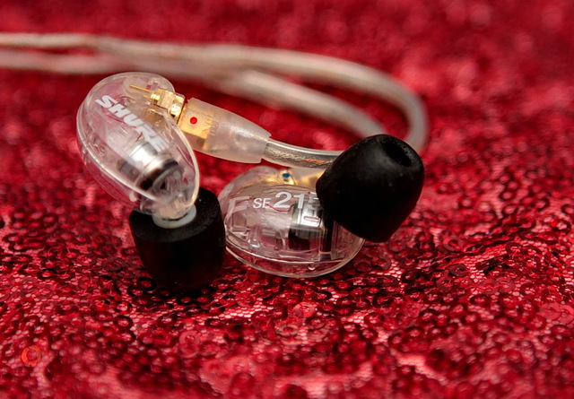 Shure SE215