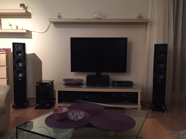 Elac Surround Black Edtion