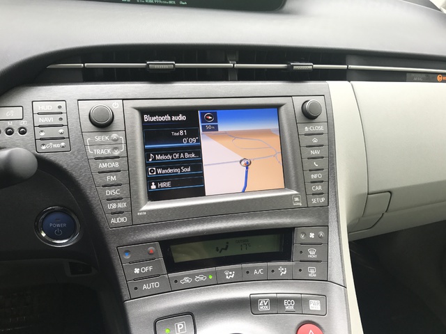 JBL Soundsystem Festplattennavigation Radio Toyota Prius 3