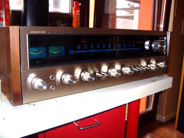 Pioneer SX-828 Champagner 2