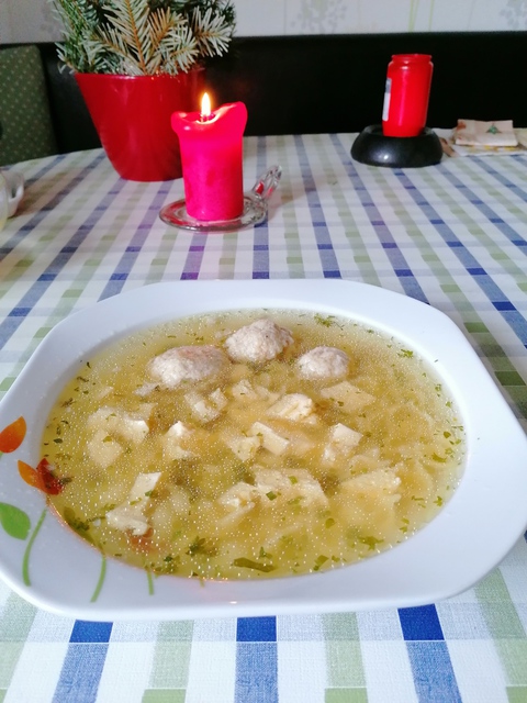 Markklchesuppe