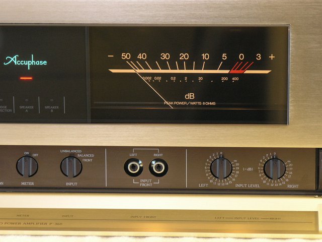 Accuphase P-360 VU