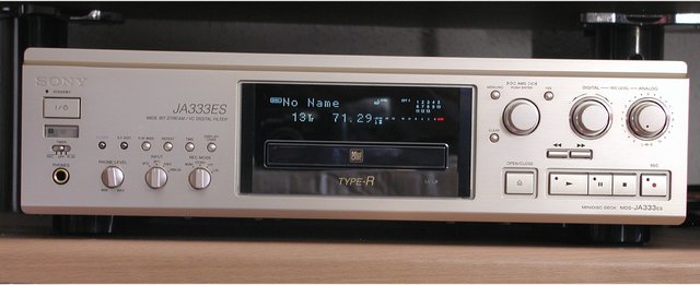 Sony MDS-JA333ES Front