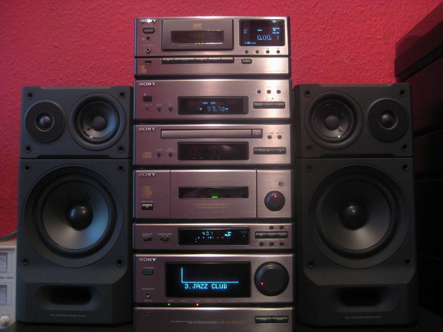 Sony MHC 5600 + DTC-P7