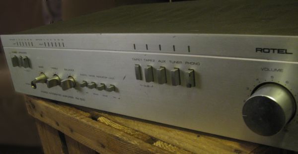 Rotel RA-500