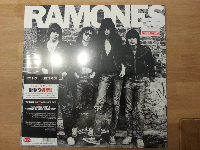 Ramones- Ramones 1976