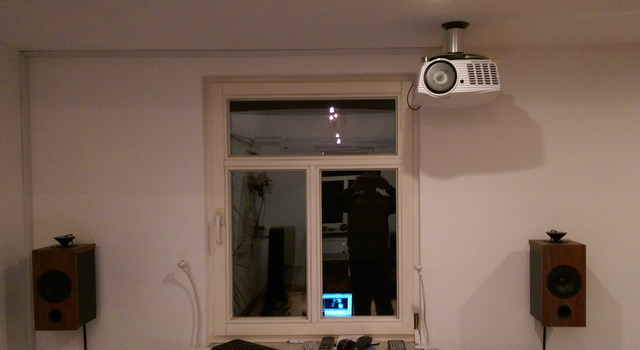 Optoma HD50 An Der Decke