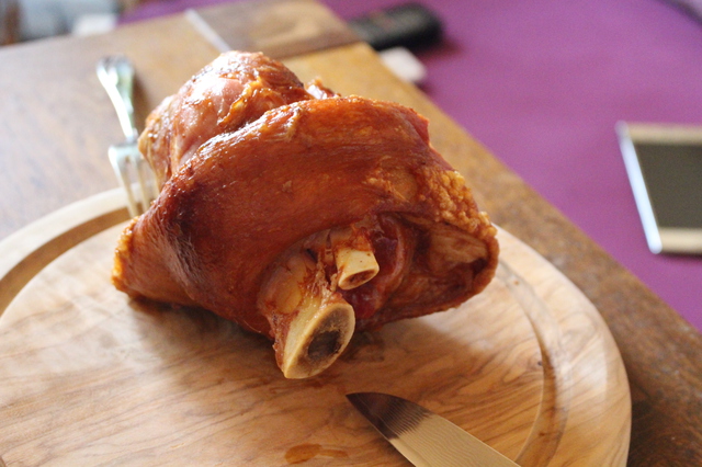 Schweinshaxe