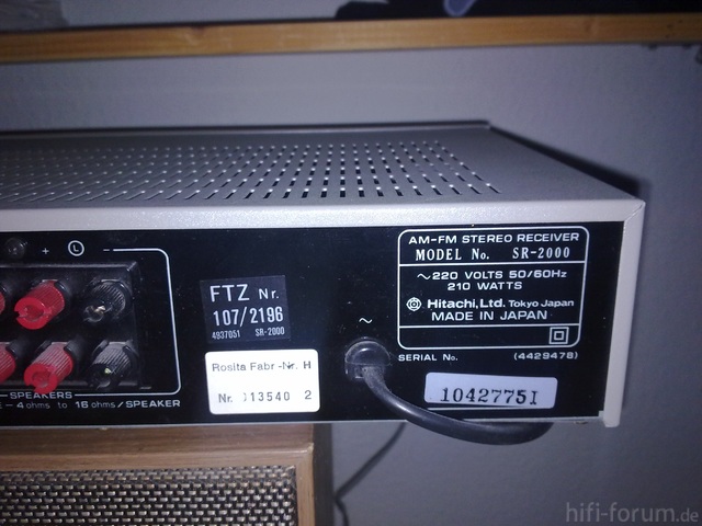 Hitachi SR 2000 AM FM Reciever  6 