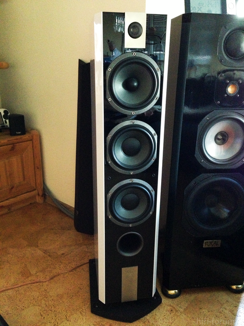 Focal Chorus 826 V