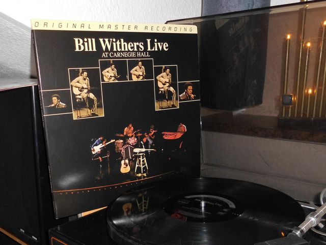 Bill Whiters Live