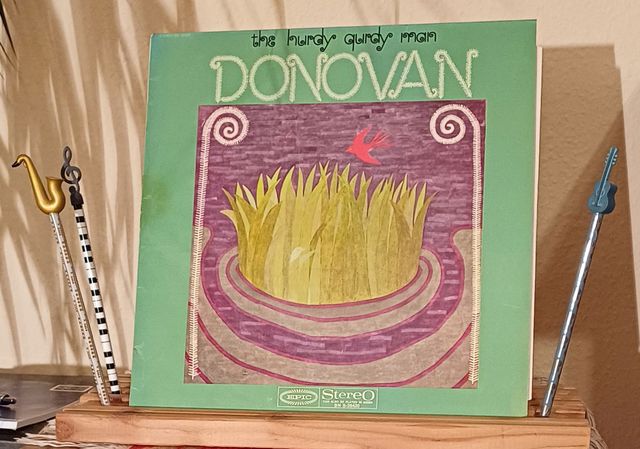 Donovan the hurdy gurdy man