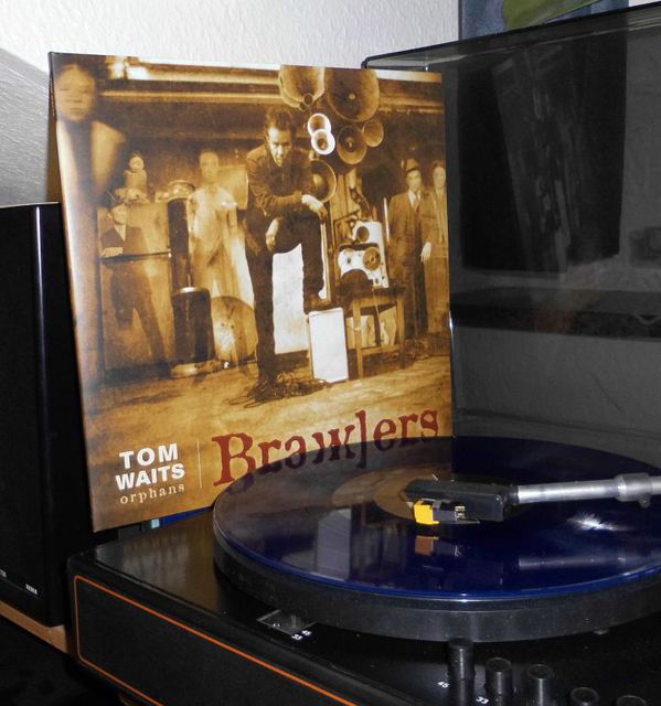  Tom Waits Brawlers