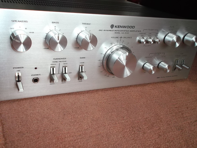 Kenwood 8100