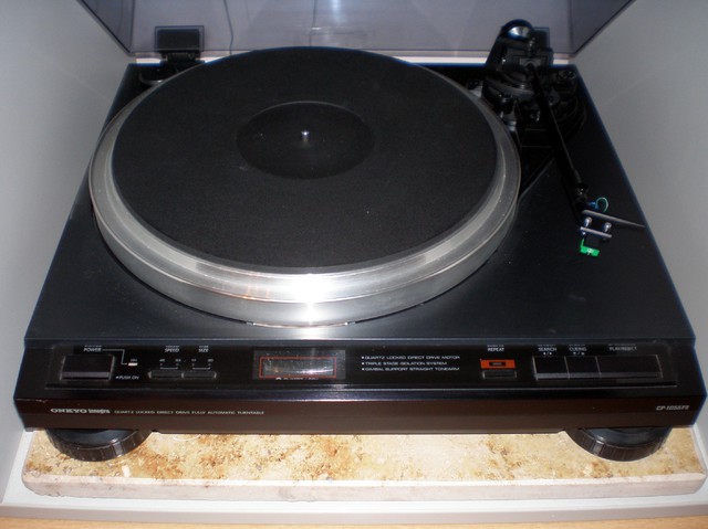 Plattenspieler Onkyo CP 1055 F 2