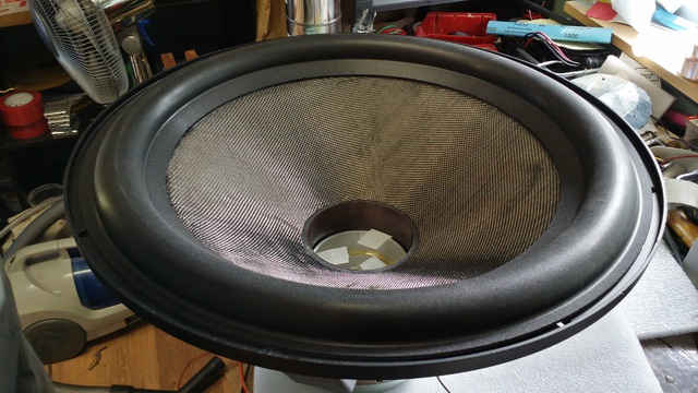 S884891237978113168 P26 I19 W2560