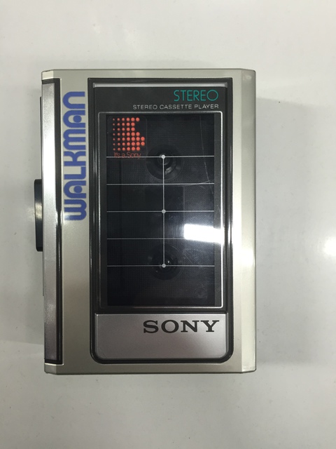 Sony WM-32