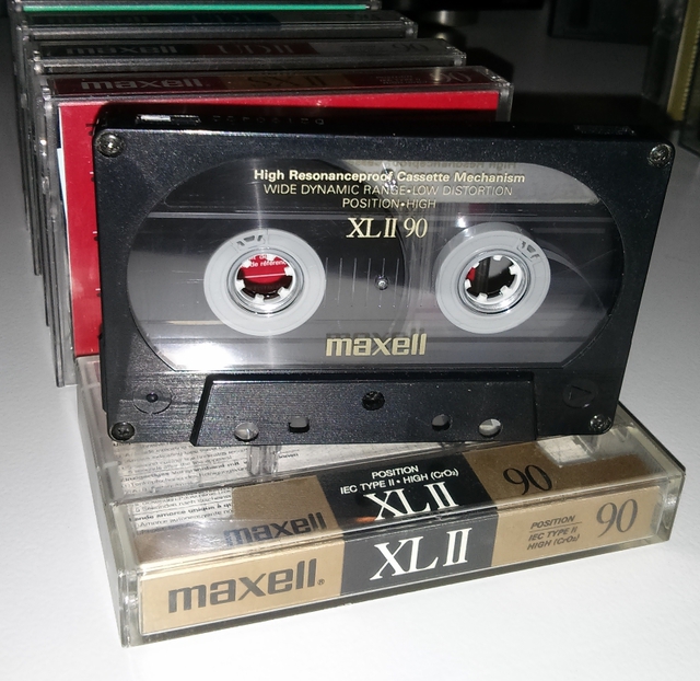 [Bild: maxell-xlii-1989_479430.jpg]