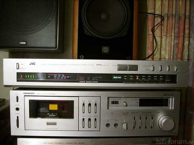 2011 04 12 JVC TX6L Tuner 01