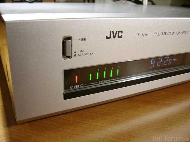 2011-04-12_JVC_TX6L_Tuner_02