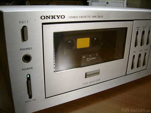 2011 05 06 Onkyo TA2040 Tapedeck 02