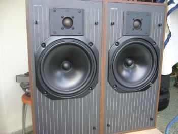 Kef C30