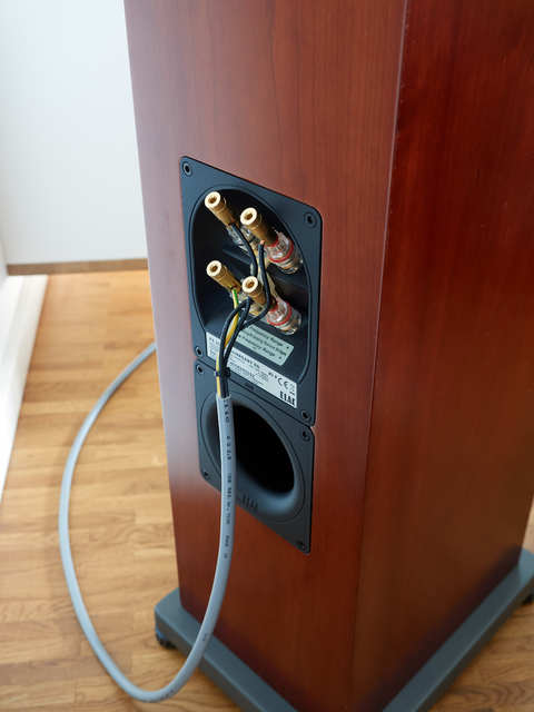 08 ELAC FS 208A SA031739