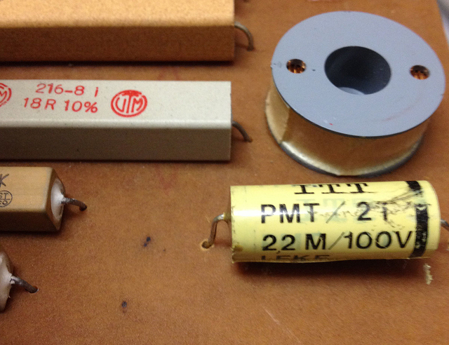 PMT / 2T 22m / 100V