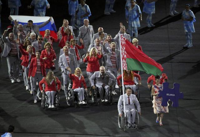 die-eindrucksvollsten-bilder-der-paralympics-eroffnungsfeier-85418