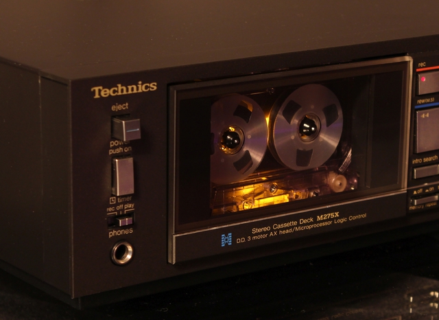 Technics RS-M275X Laufwerk auen