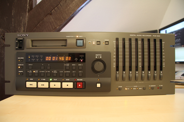 Sony PCM-800