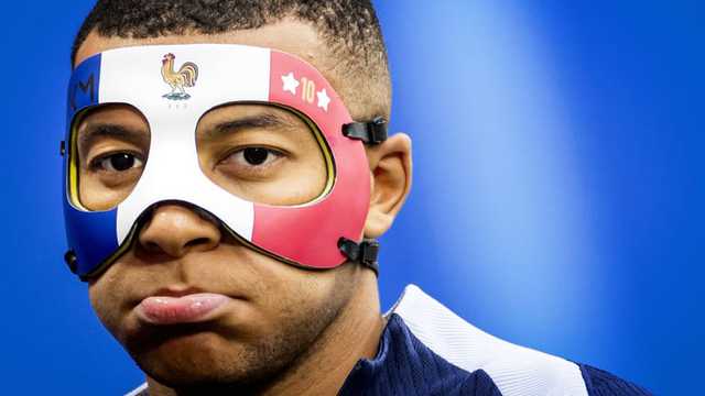 Kylian Mbappe Seine Maske Koennte Fuer Frankreich Noch Zum Problem Werden