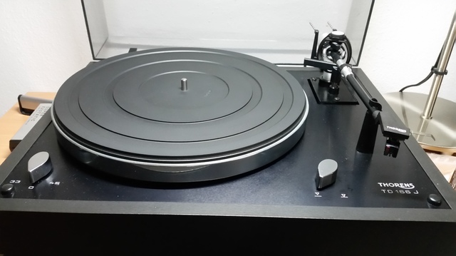 Front Thorens