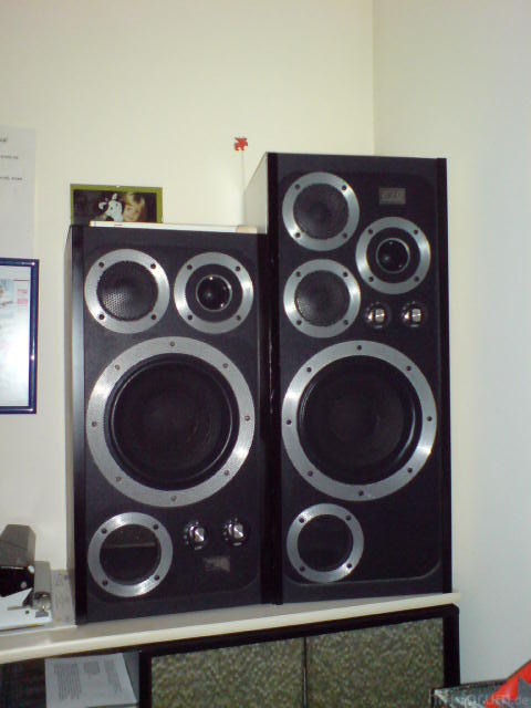 Wharfedale E 50; E 70