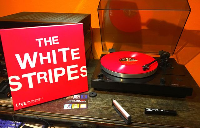 Thr White Stripes