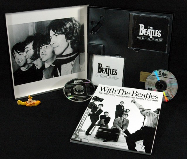 Beatlesbox5a 720x600