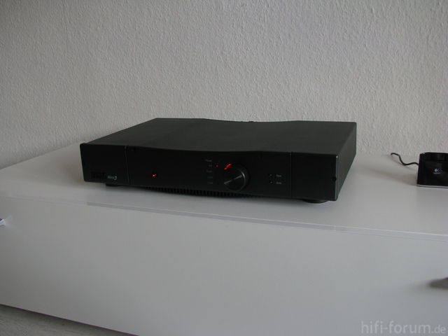 Rega 002