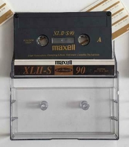 maxell XL II-S