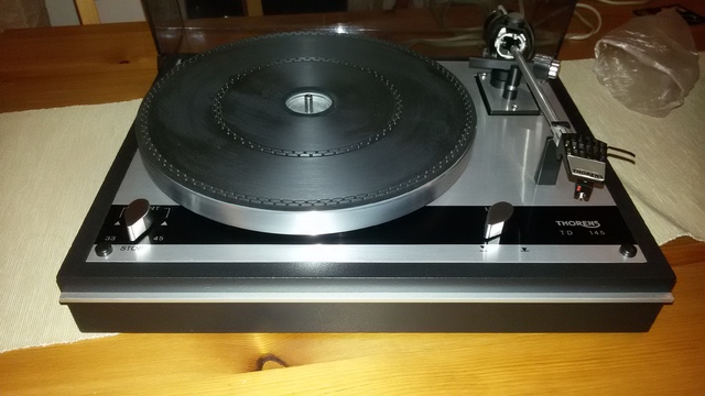 Thorens TD 145