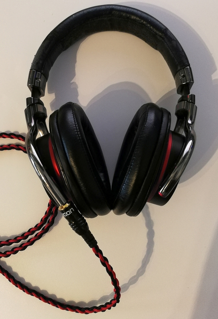 Sony MDR 1R