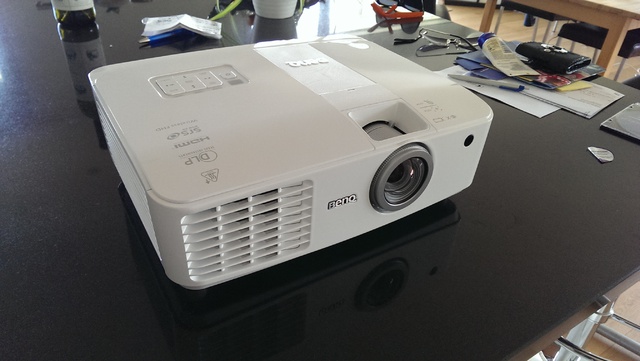 Benq W1500 White Edition