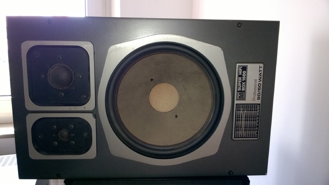 Grundig Prfessional 1500