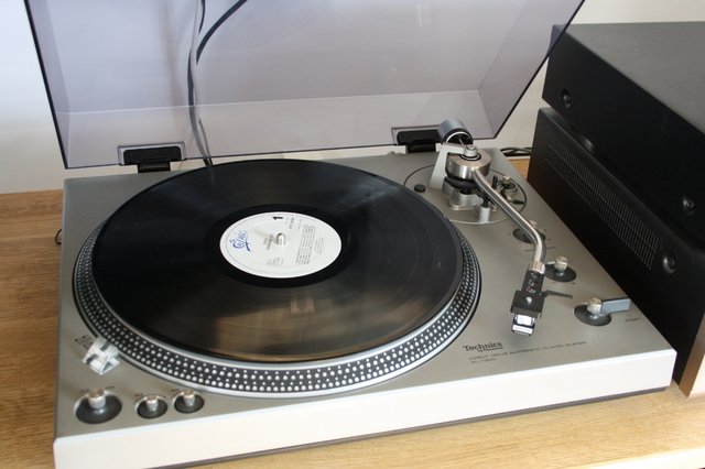 Technics SL-1300