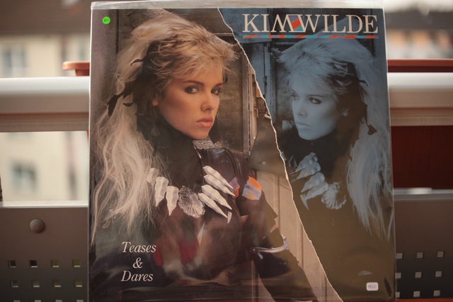 Kim Wilde   Teases & Dares