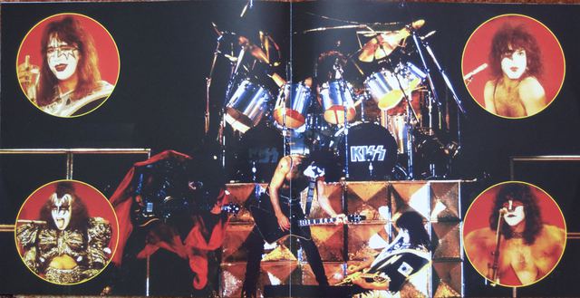 Kiss   Sydney Booklet3