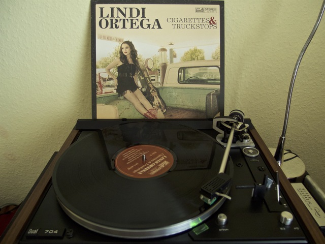 Lindi Ortega   Cigarettes & Truckstops