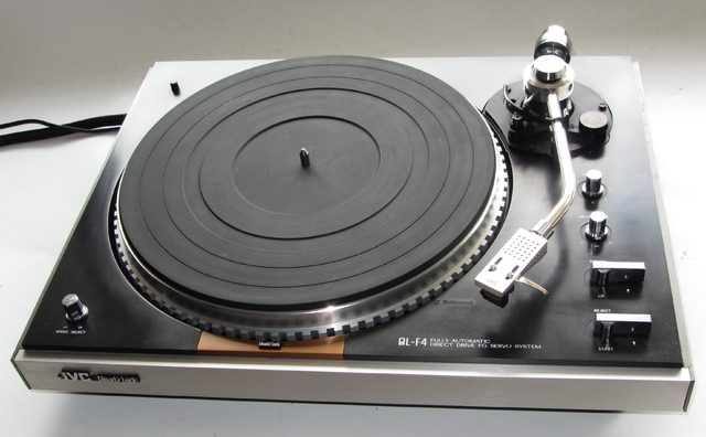 JVC QL F4 1