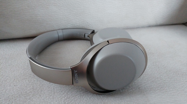 Sony MDR-1000X Champagner