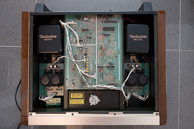 Technics  (3 Von 4)