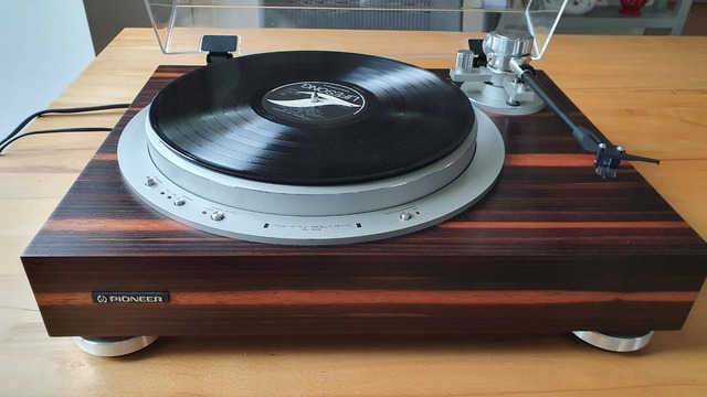 Pioneer PL-50L